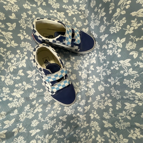 VANS - Picture 6 of 12